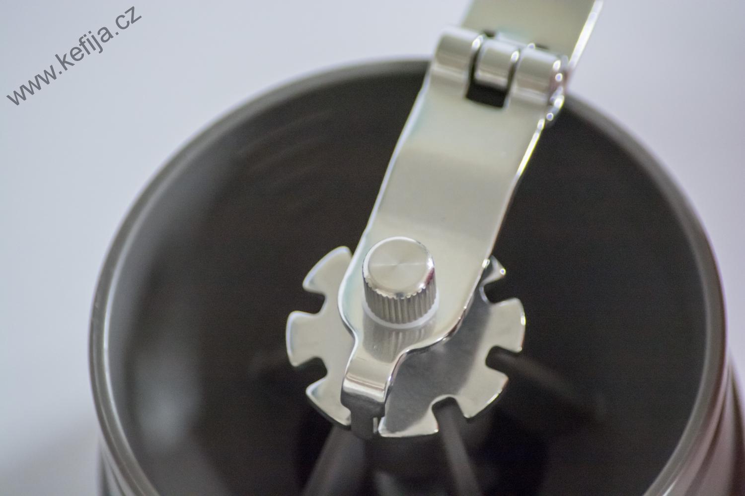 CAFFLANO Klassik - kávovar vše v jednom - V ČERVENÉM PROVEDENÍ - AKCE - 28% SLEVA