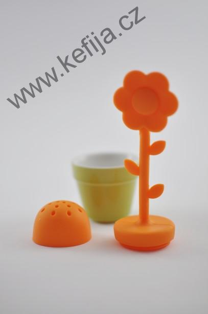 Silikonové sítko oranžová kytička