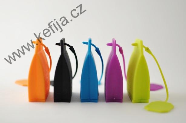Silikonové sítko na čaj oranžové